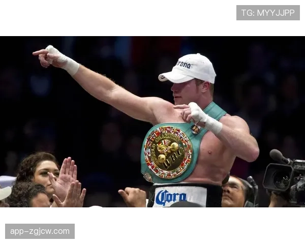 拳王阿瓦雷兹社交媒体发长文，首度公开谈及退役时间表